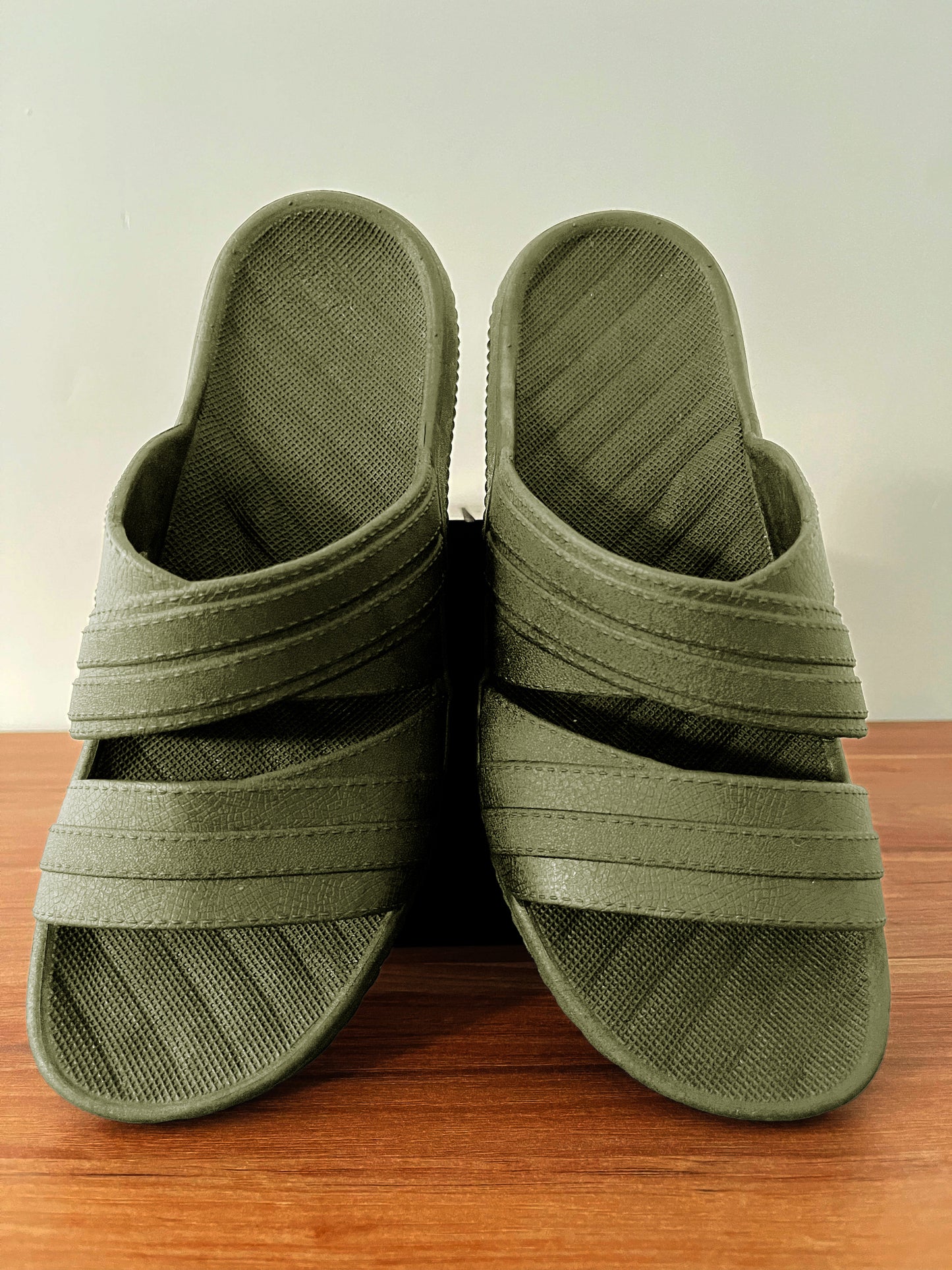 EMPRENDE CON SANDALIAS EN PVC EXPANDIDO - UNISEX ⭐⭐⭐⭐⭐